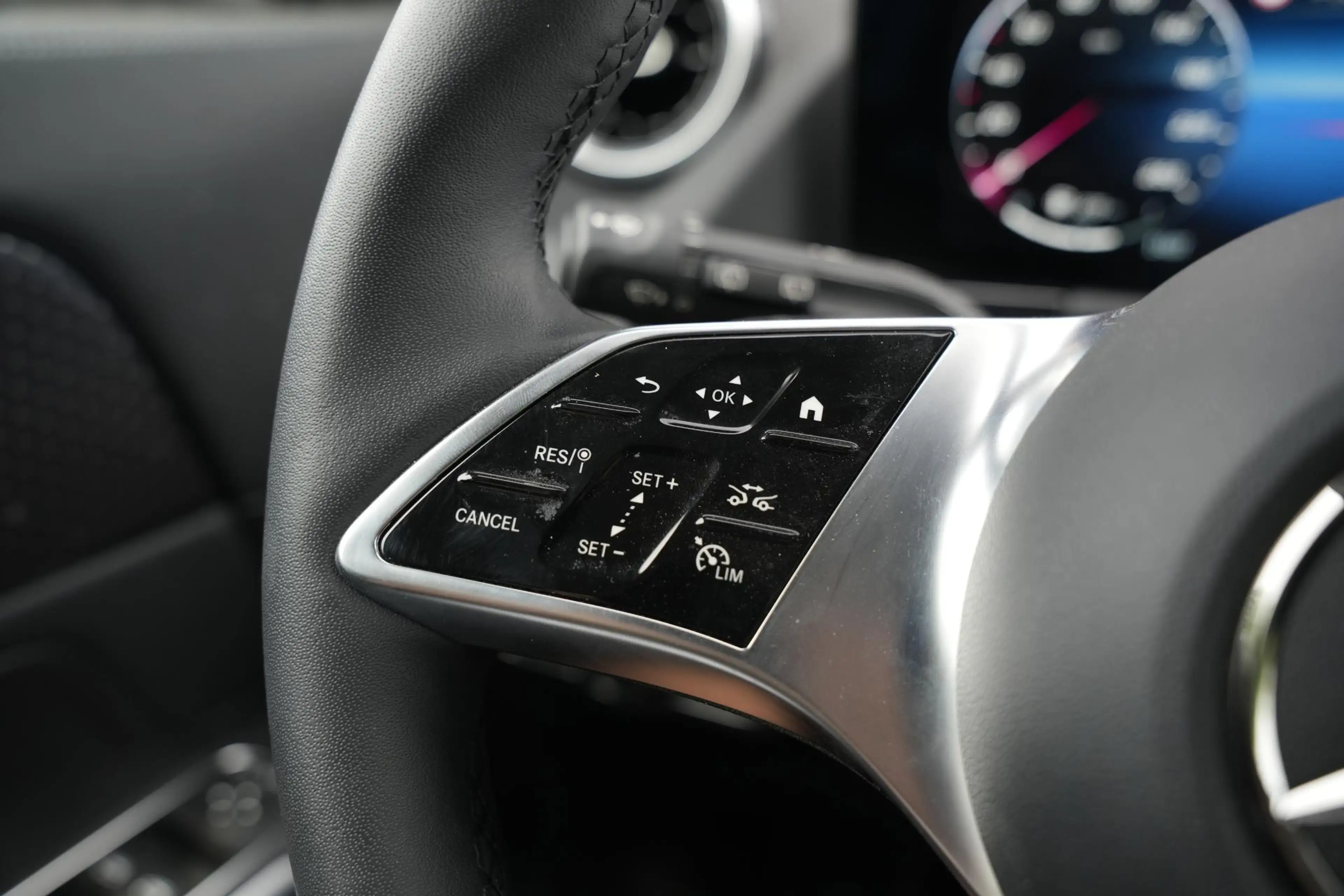 Mercedes-Benz GLA 250 e Business Solution Adapt. Cruise Stoelverw. LED D — photo 30
