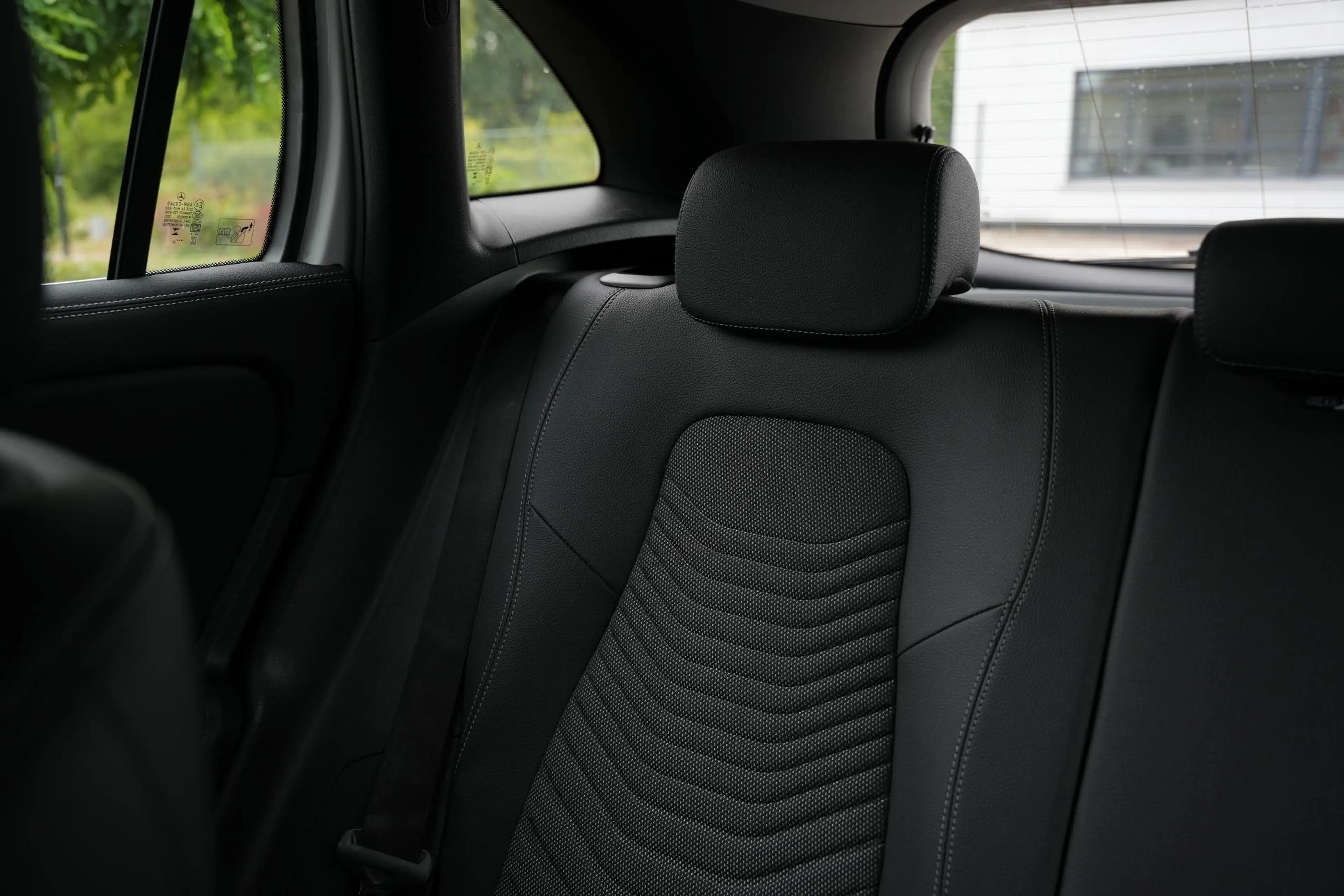 Mercedes-Benz GLA 250 e Business Solution Adapt. Cruise Stoelverw. LED D — photo 39