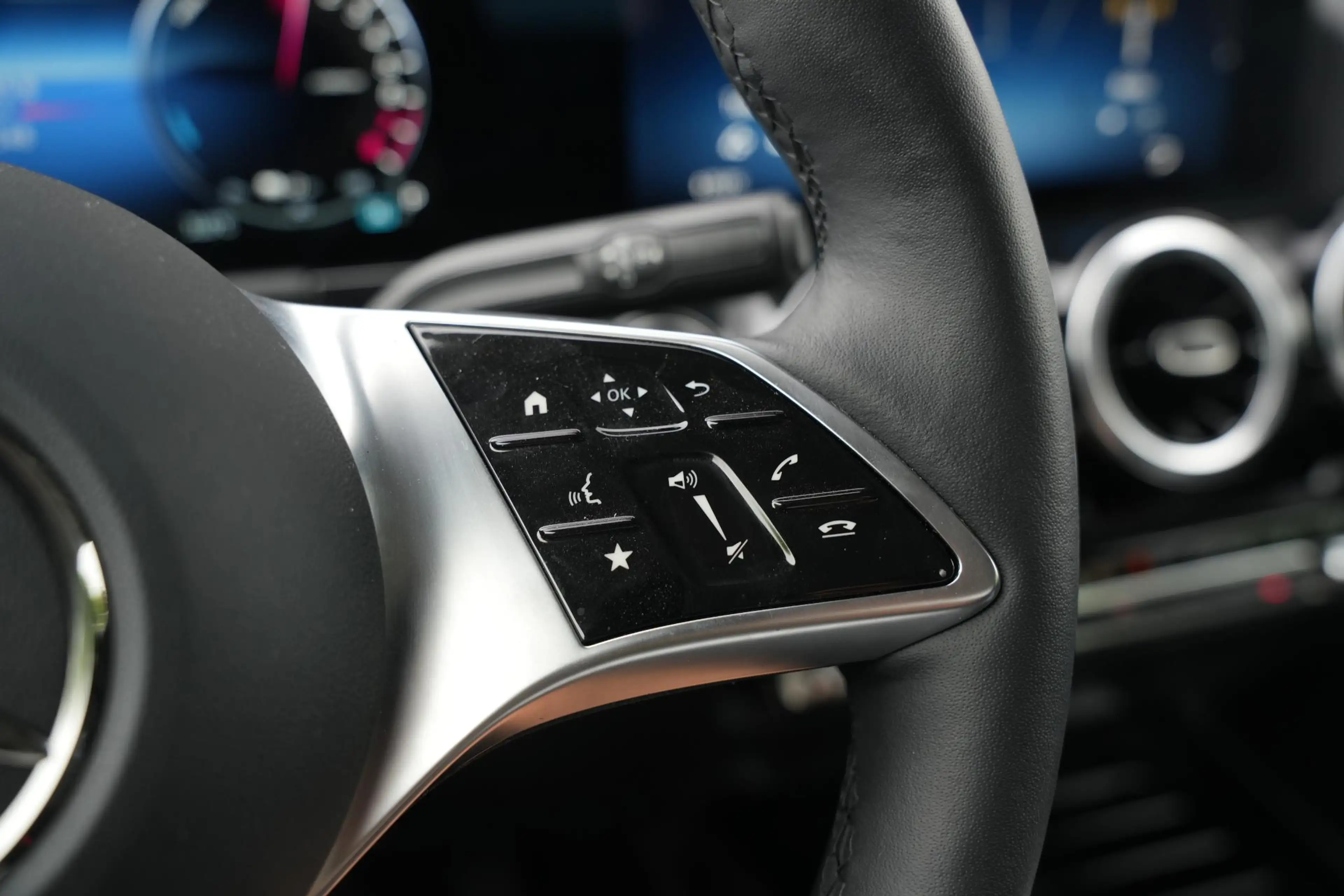 Mercedes-Benz GLA 250 e Business Solution Adapt. Cruise Stoelverw. LED D — photo 31