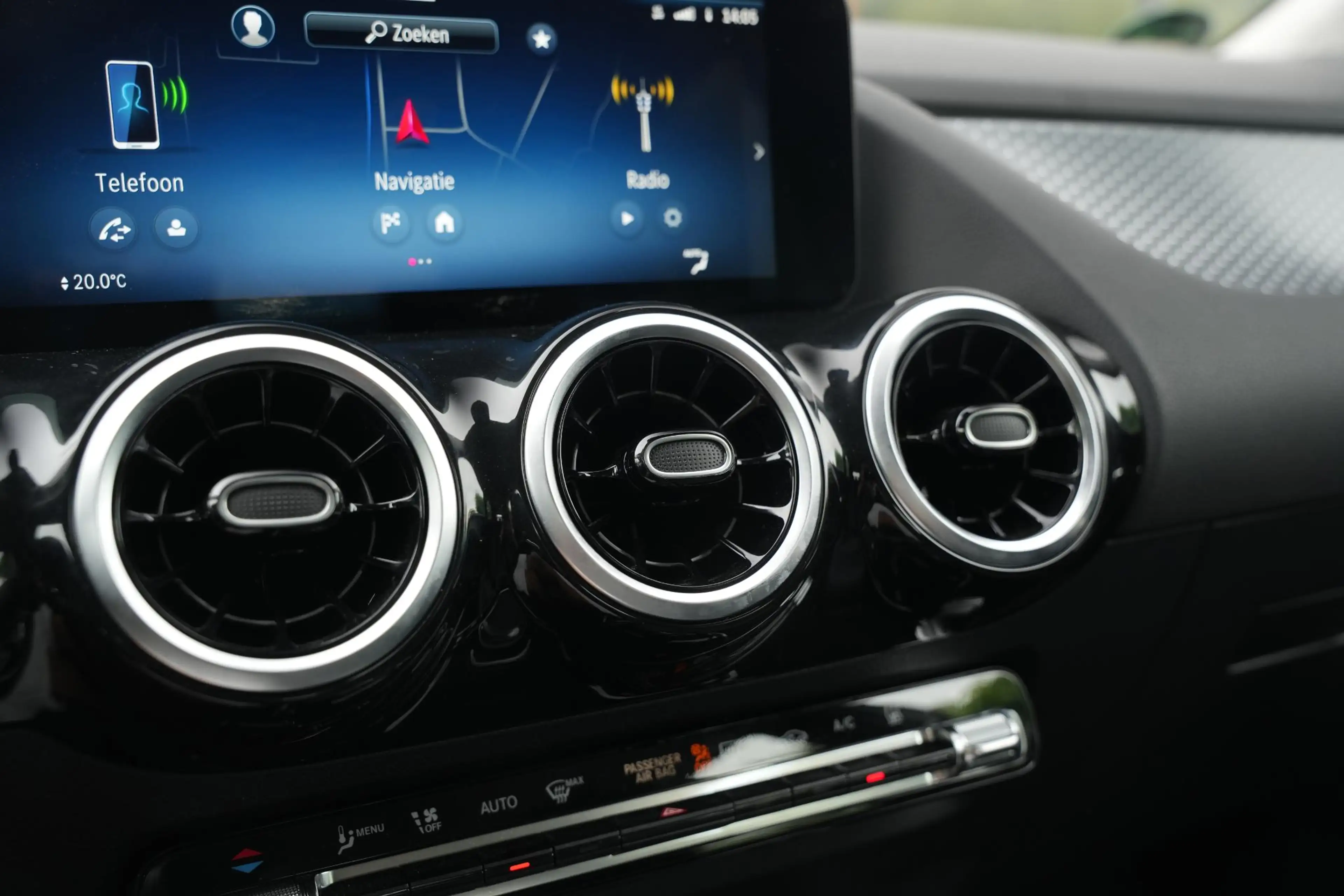 Mercedes-Benz GLA 250 e Business Solution Adapt. Cruise Stoelverw. LED D — photo 28