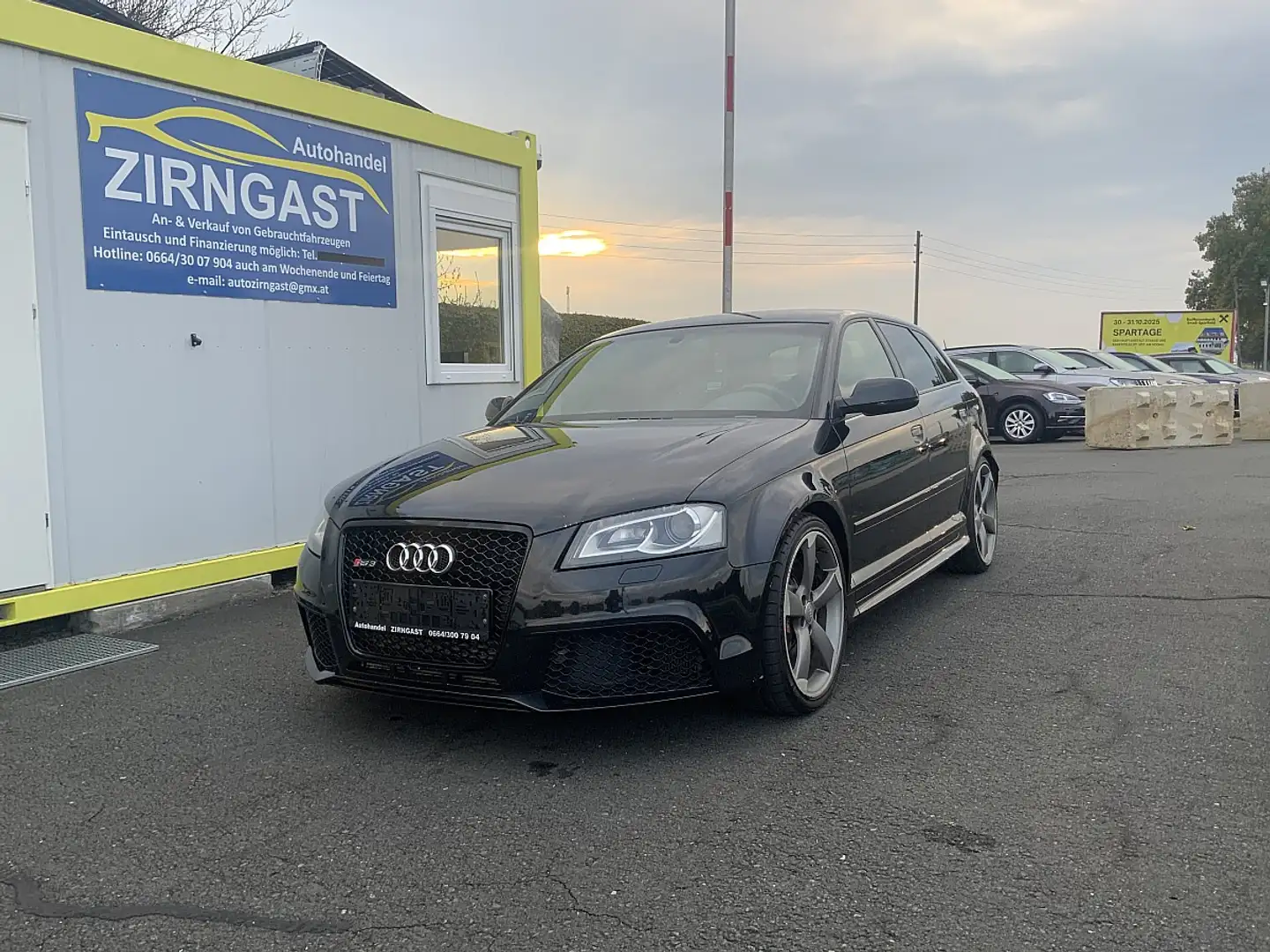 Audi A3 SB RS3 2,5 TFSI quattro S-tronic Pickerl neu bi... Schwarz - 1