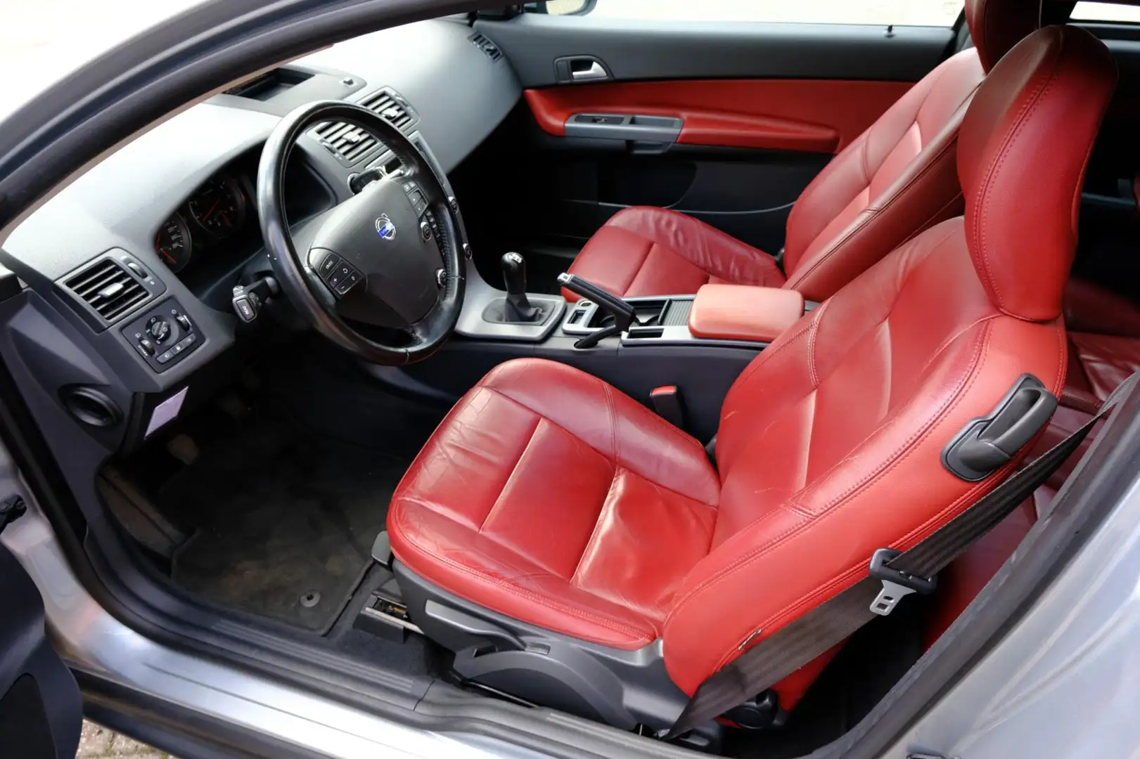 Volvo C30 2.0 Kinetic Navi|Leder|Clima|LMV Grau - 2
