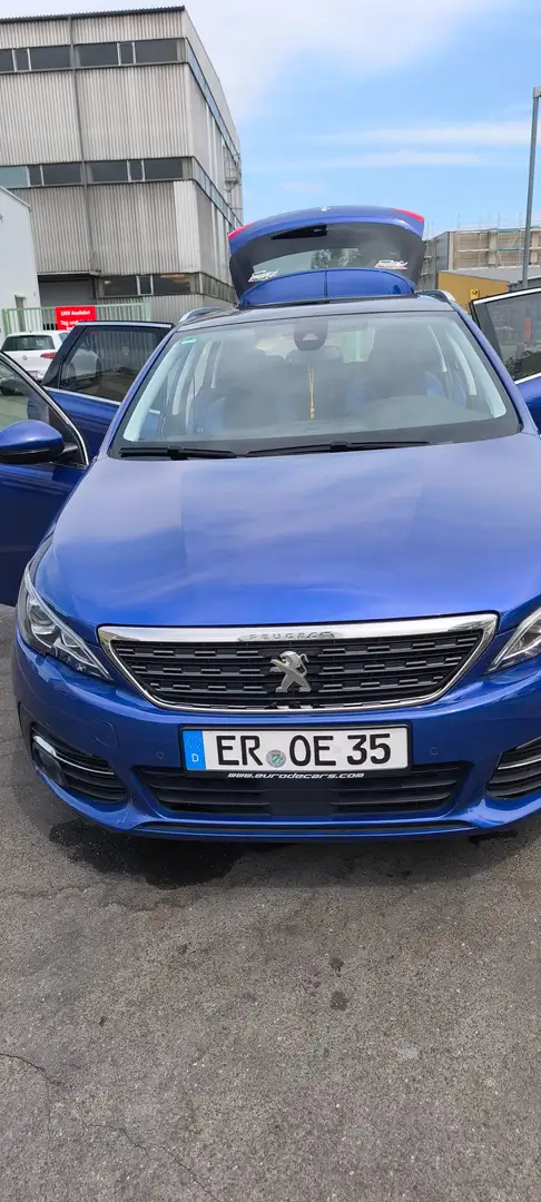 Peugeot 308 308 SW BlueHDi 130 EAT8 Stop Modrá - 1