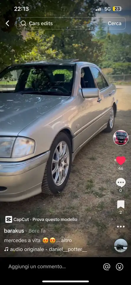Mercedes-Benz 200, foto 1