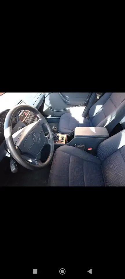 Mercedes-Benz 200, foto 4