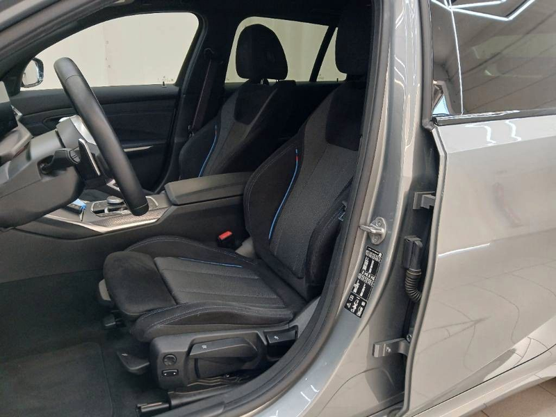 BMW 320 d xDrive M Sport Pro AHK ACC HiFi 360° StHz — photo 10