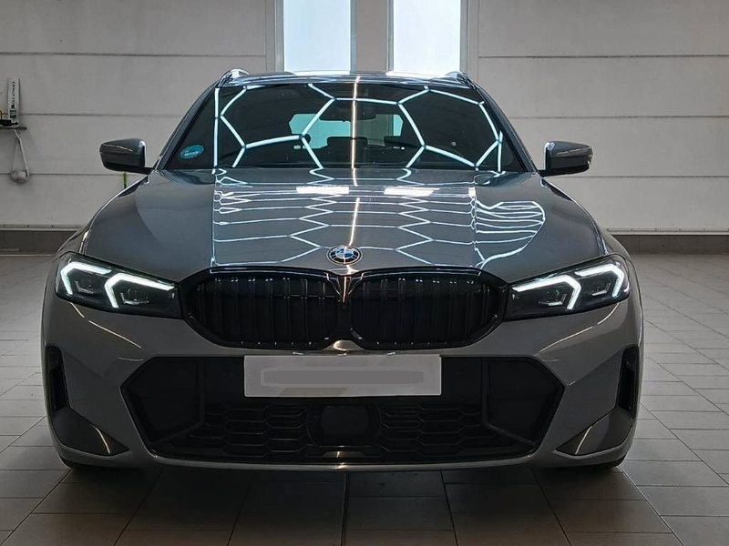 BMW 320 d xDrive M Sport Pro AHK ACC HiFi 360° StHz — photo 2