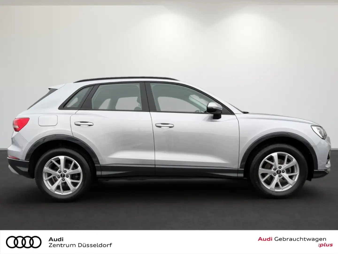 Audi Q3 35 TFSI advanced MMI VIRTUAL PDC SHZ Silber - 2