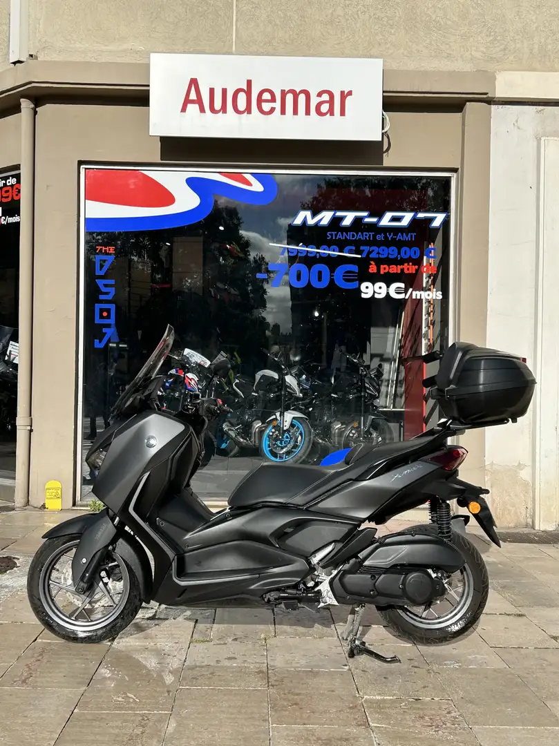 Yamaha X-Max 125 - 1