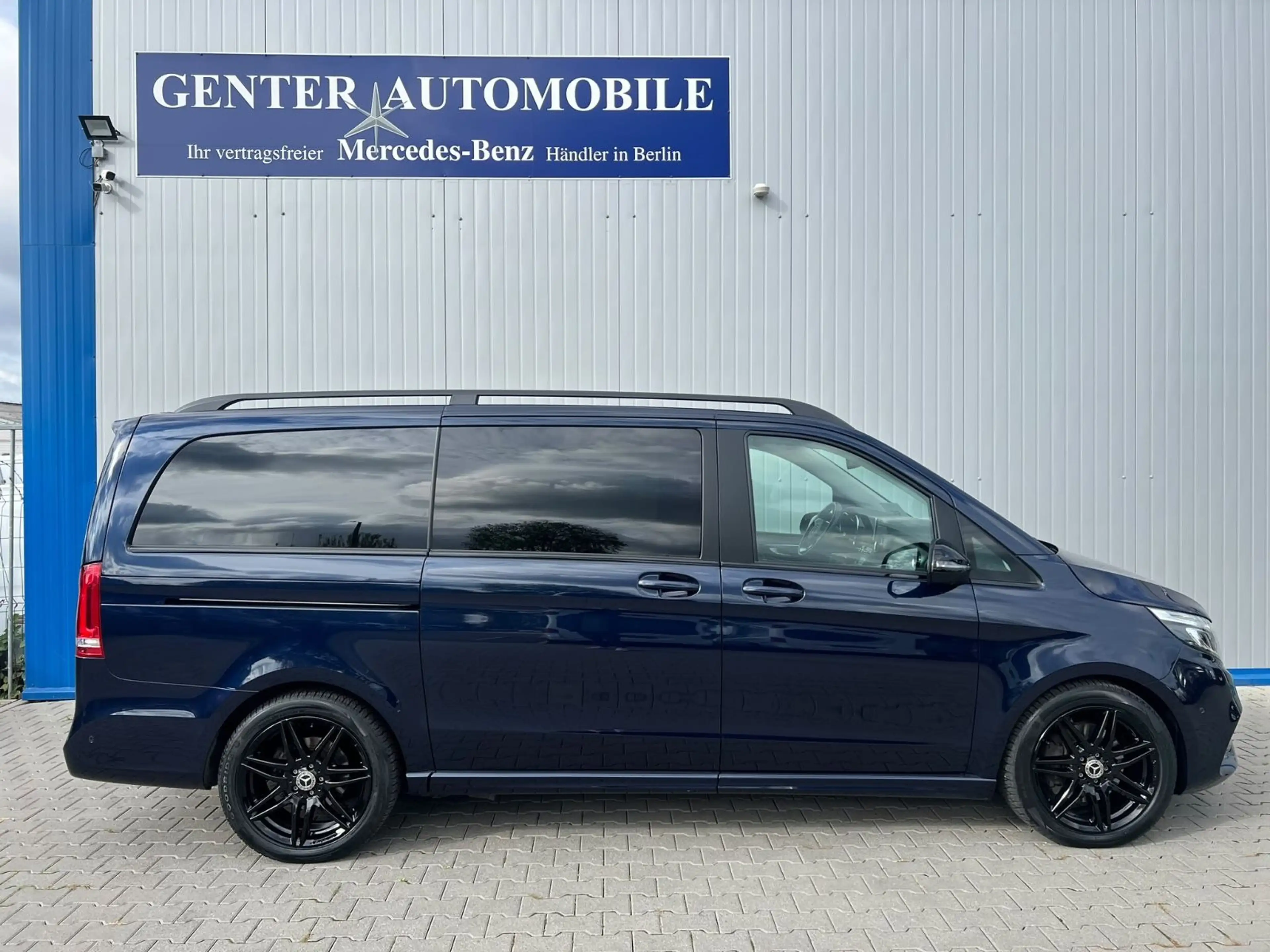 Mercedes-Benz V 250 LANG 9G AMG-LINE EDITION 360° EL.TÜREN LED — photo 6