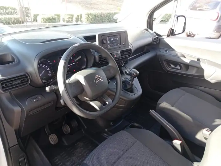Citroën Berlingo 2024, foto 12