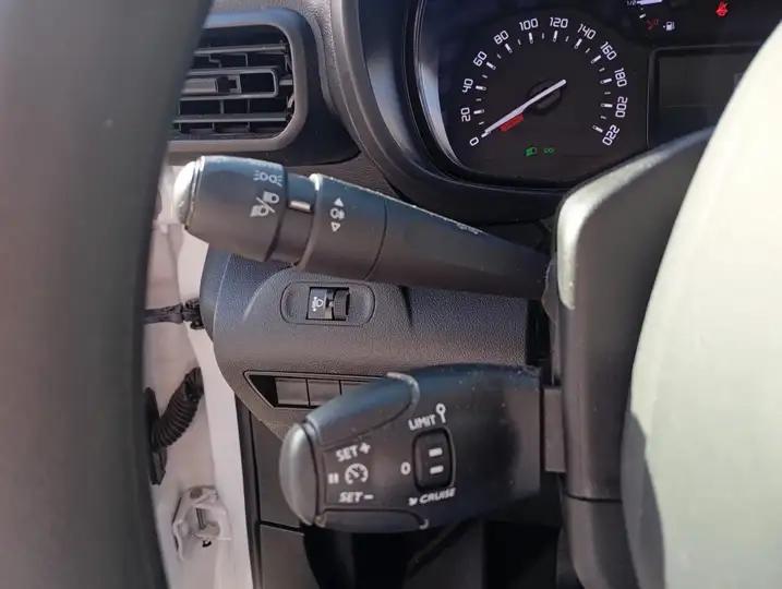 Citroën Berlingo 2024, foto 18