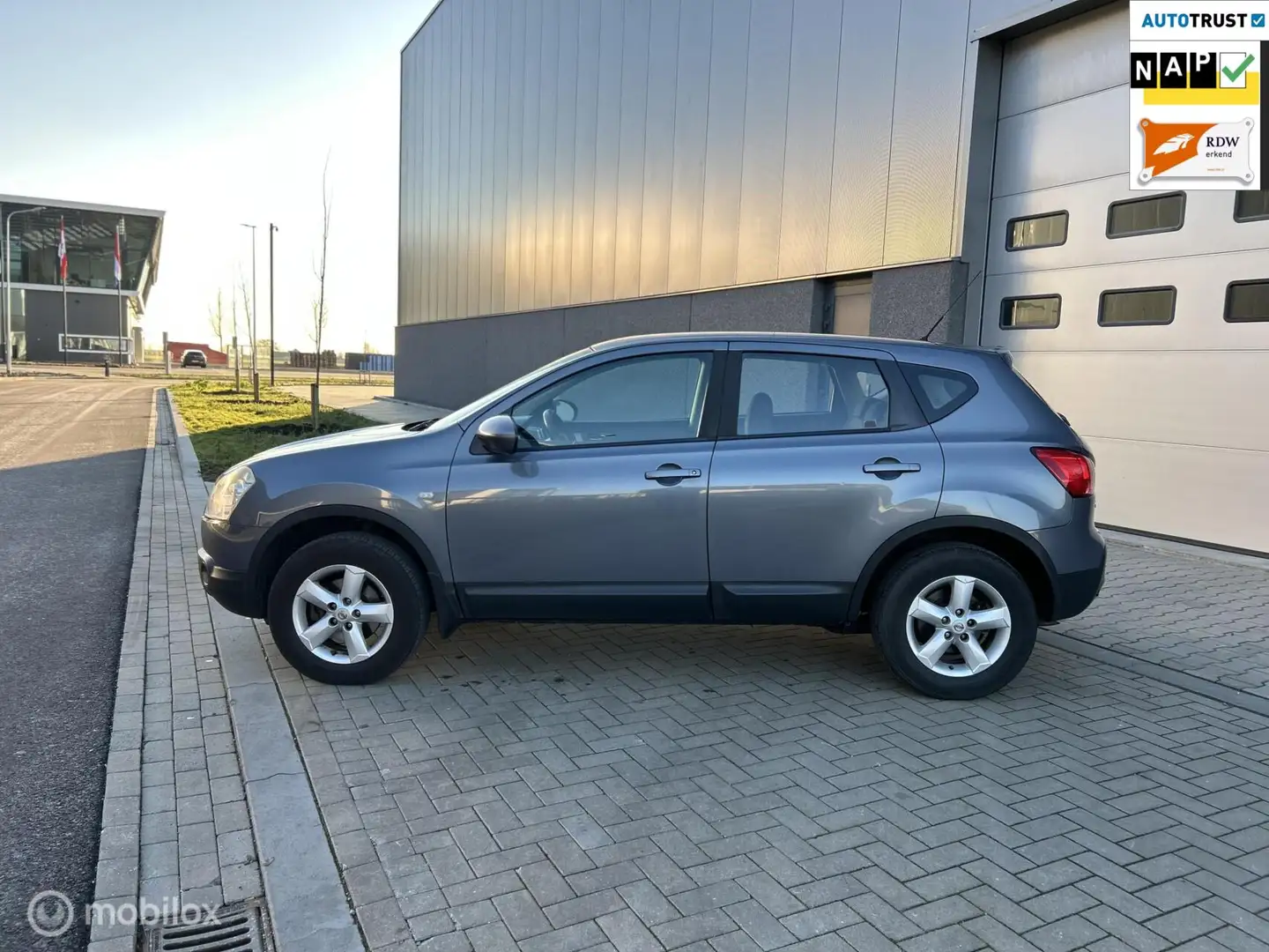 Nissan Qashqai 2.0 Acenta/NAP/APK/AIRCO/CRUISE CONTR./ Bleu - 2