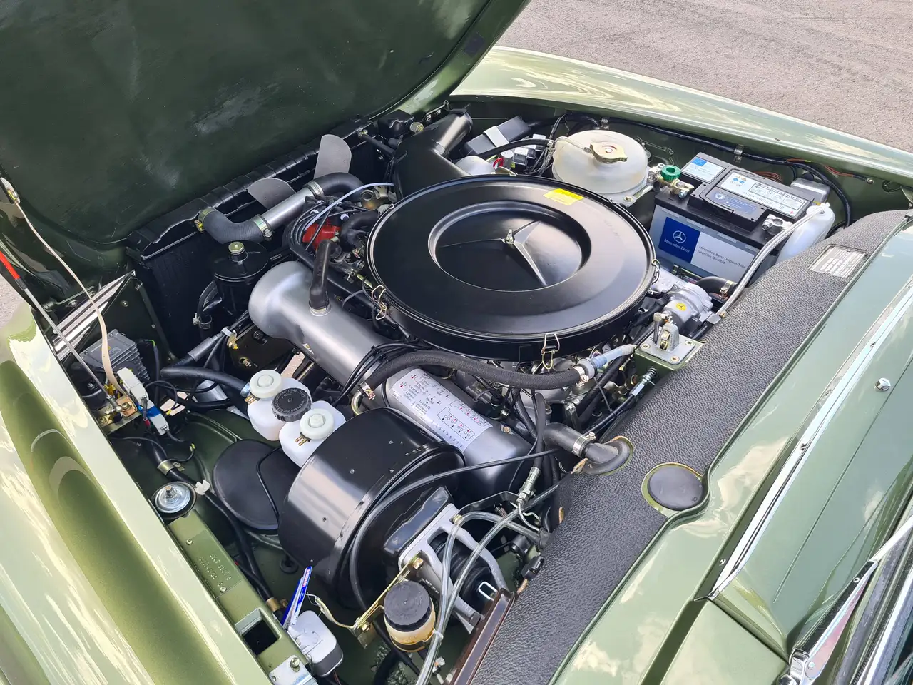 Mercedes-Benz SL 280 3,5 V8 – Motorsport-Exklusivumbau, foto 3