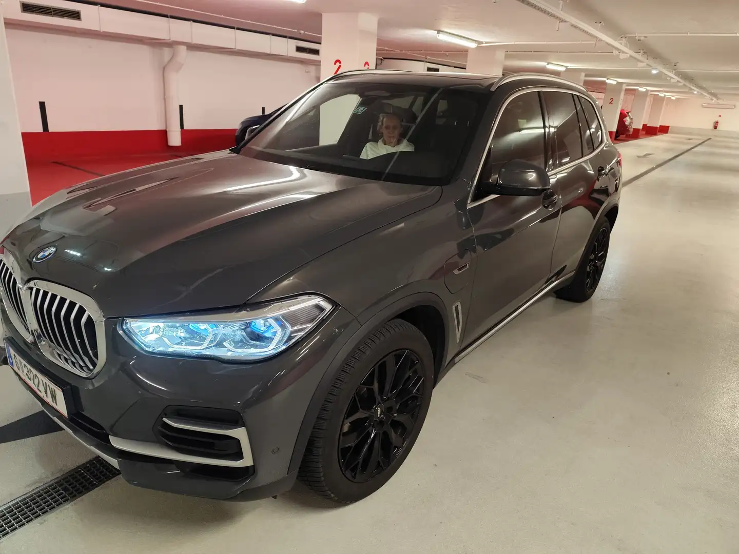 BMW X5 X5 xDrive45e PHEV Aut.Panorama, 22", Laser Grau - 2
