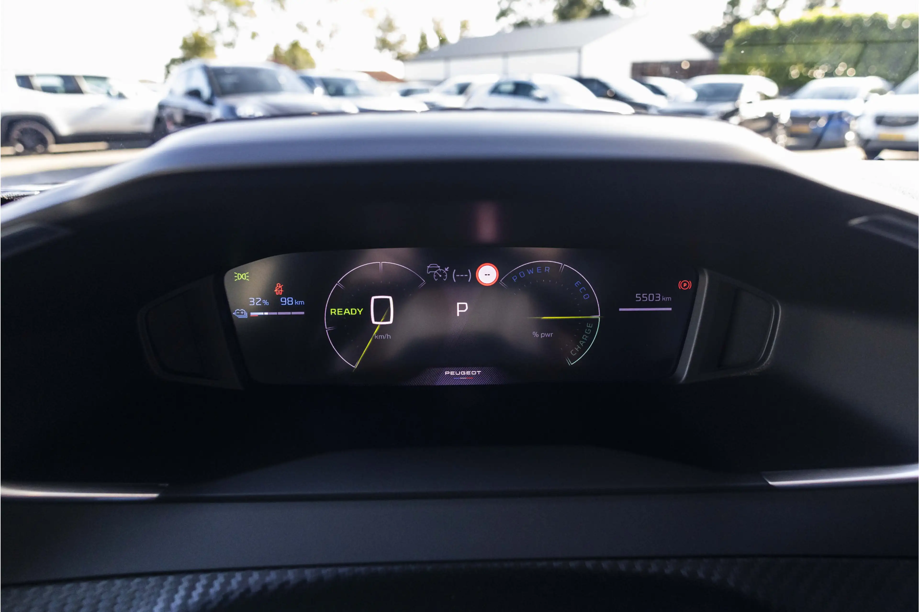 Peugeot e-2008 EV Active Pack 50 kWh | CAM | ACC | Carplay — photo 8