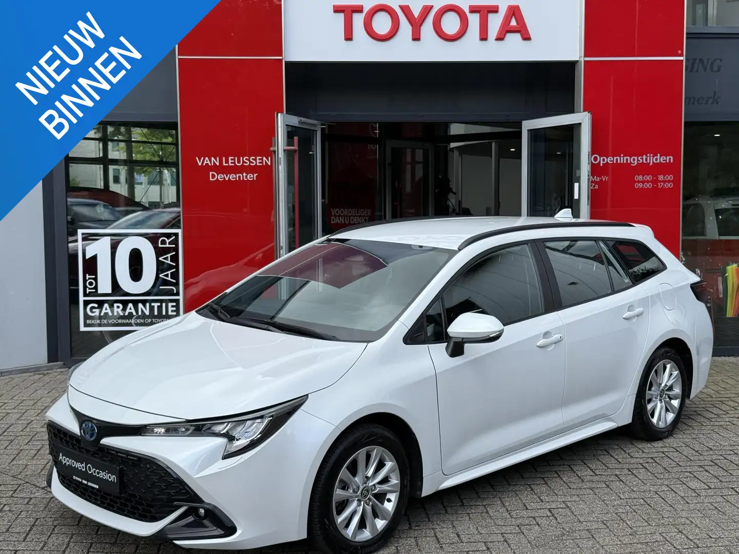 Toyota Corolla Touring Sports Hybrid 140 Dynamic ACHTERUITRIJCAME Wit - 1