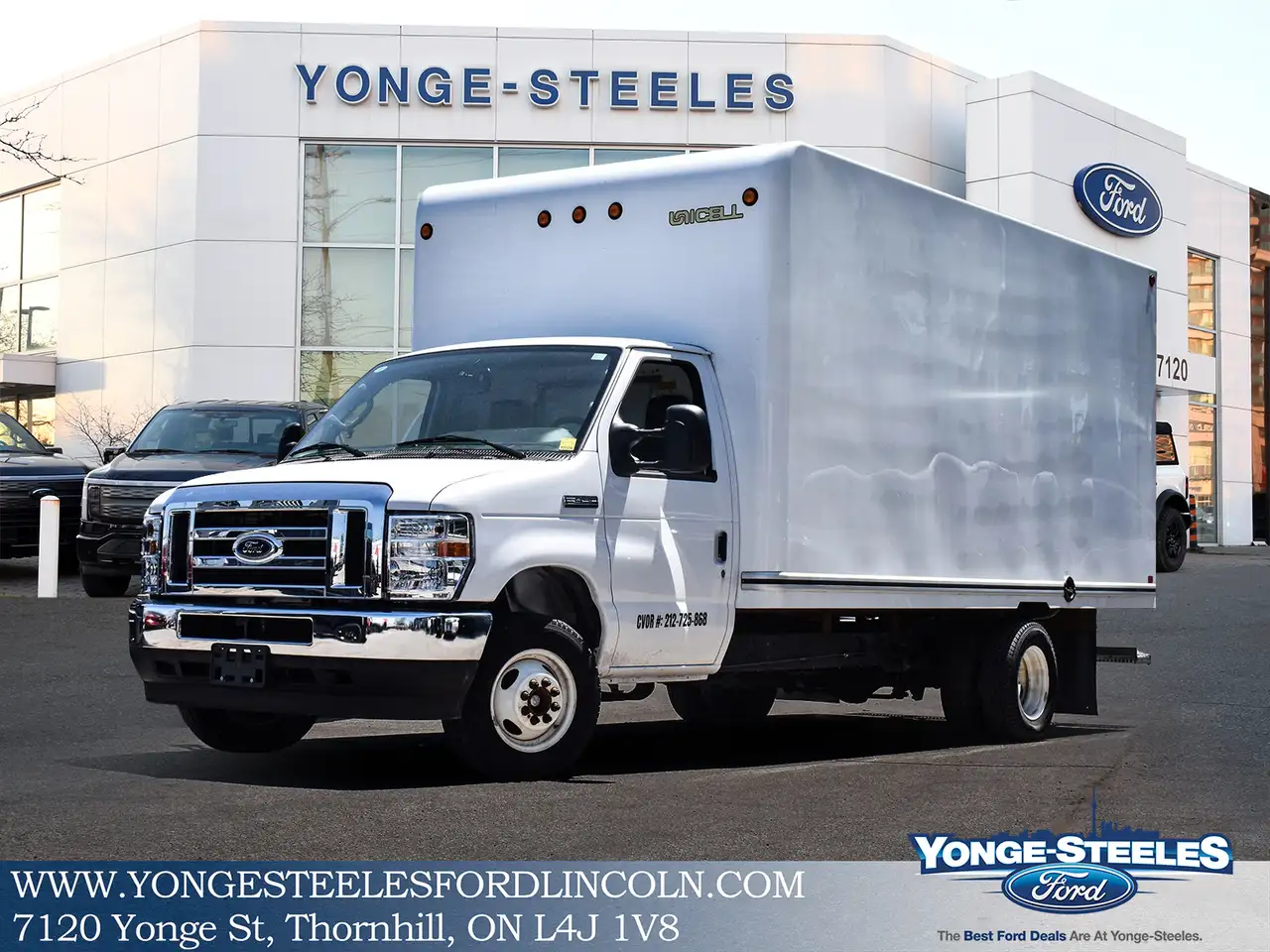 2025 Ford E-450