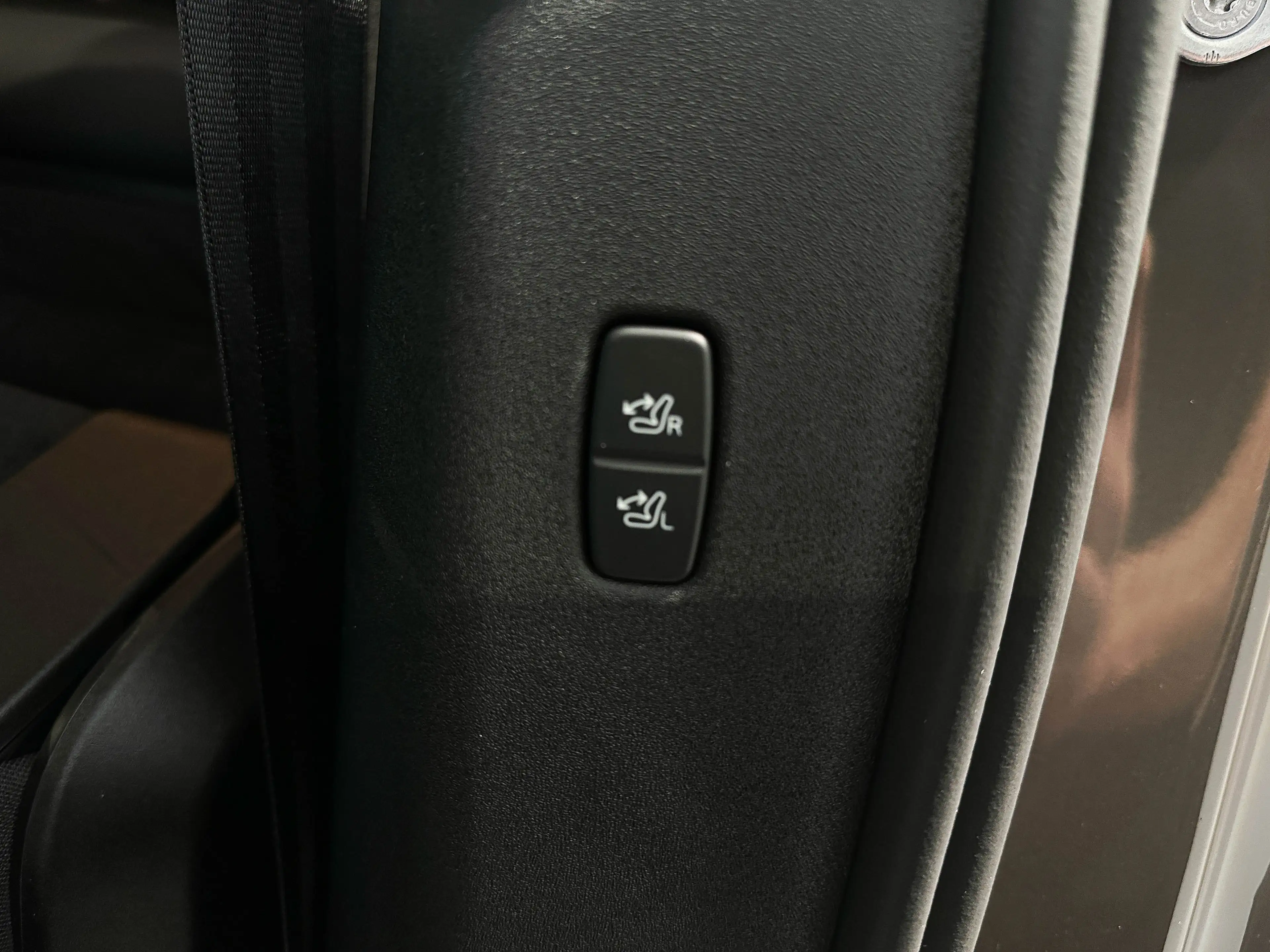Volvo EX90 Ultra Twin Motor AWD 111kW - 7 Sitzer — photo 15