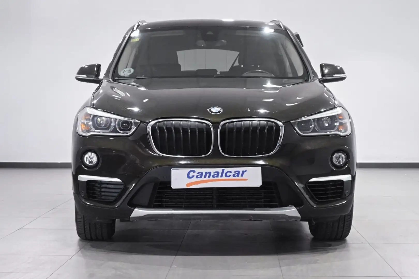 BMW X1 xDrive 18dA Verde - 2