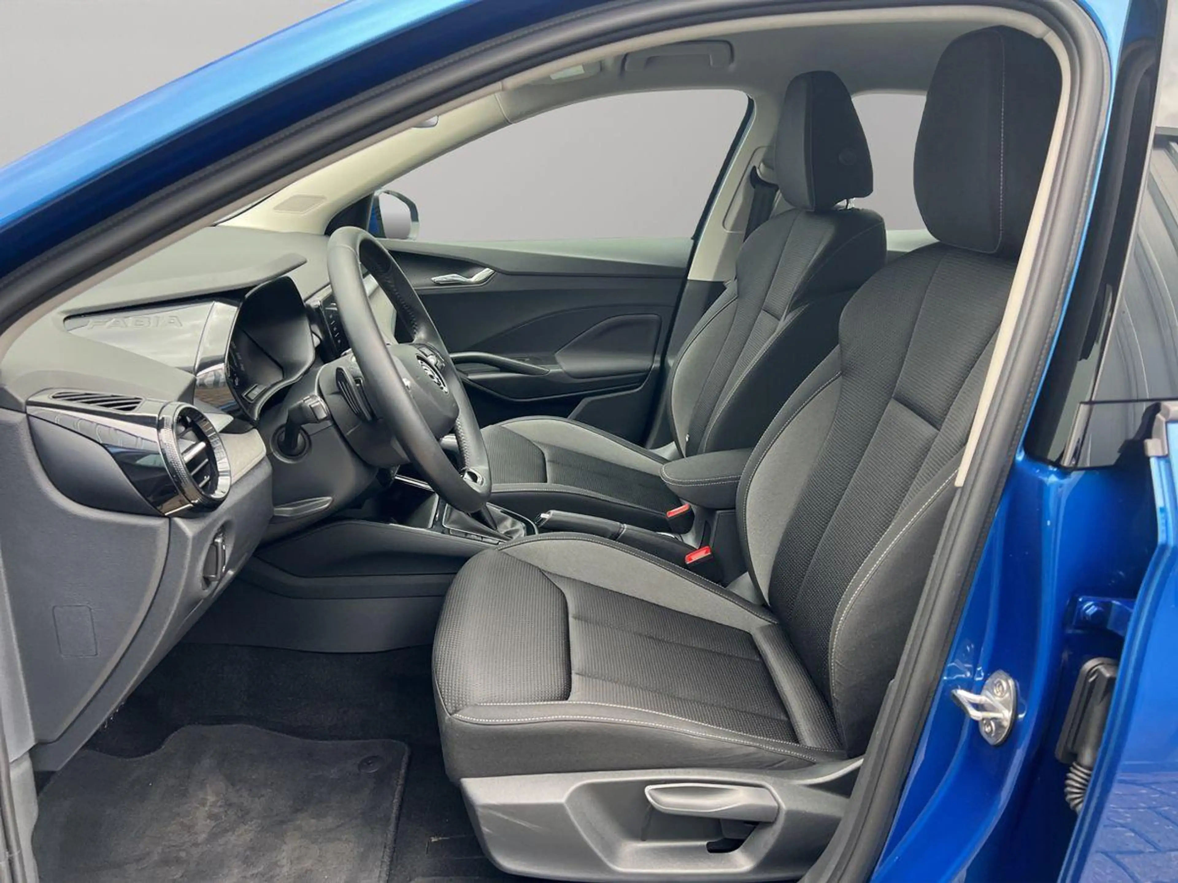 Skoda Fabia Tour 1,0 TSI 81 kW DSG — photo 7