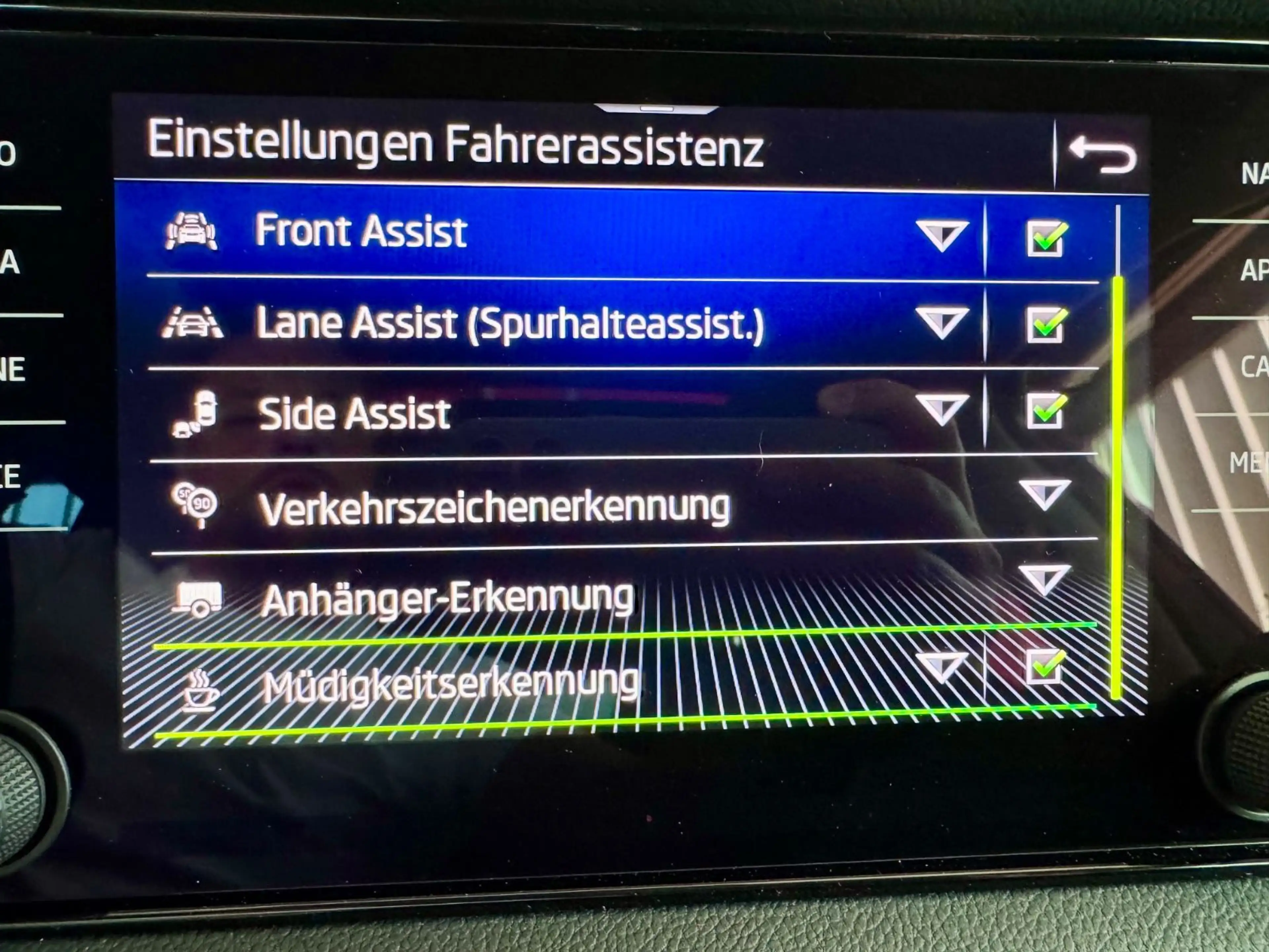 Skoda Kodiaq 2.0TFSI L&K 7 Sitze 4x4 Pano AHK ACC 360° — photo 15
