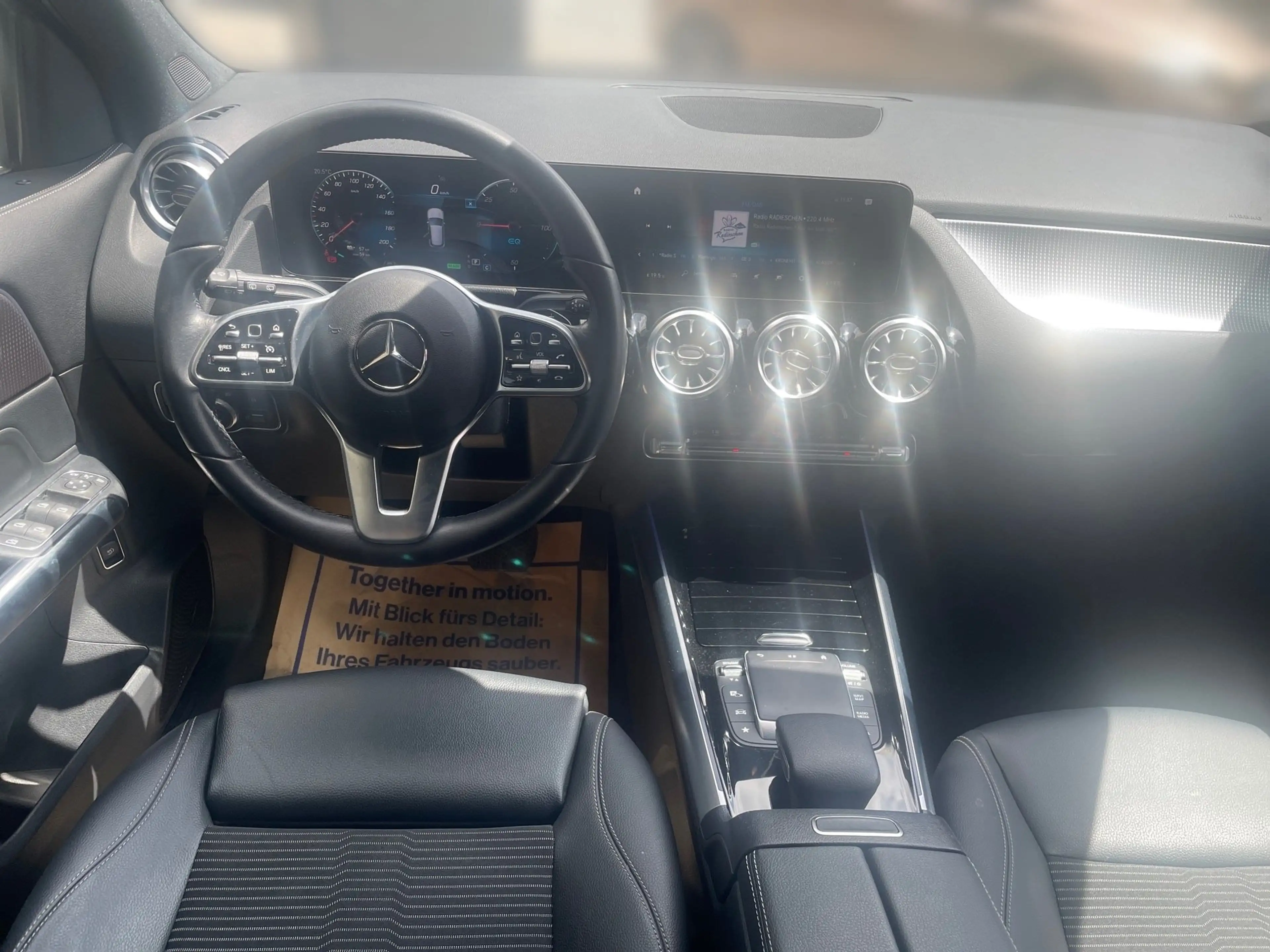 Mercedes-Benz EQA 250 Progressive Line KeyLess ParkAss. SHZ — photo 9