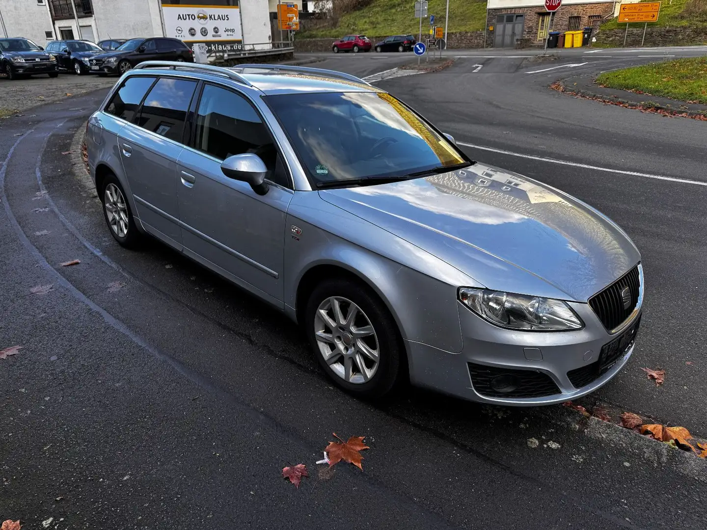 SEAT Exeo ST Style Silber - 1