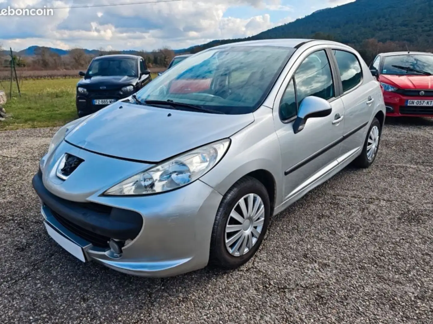 Peugeot 207 1.4i Gris - 2