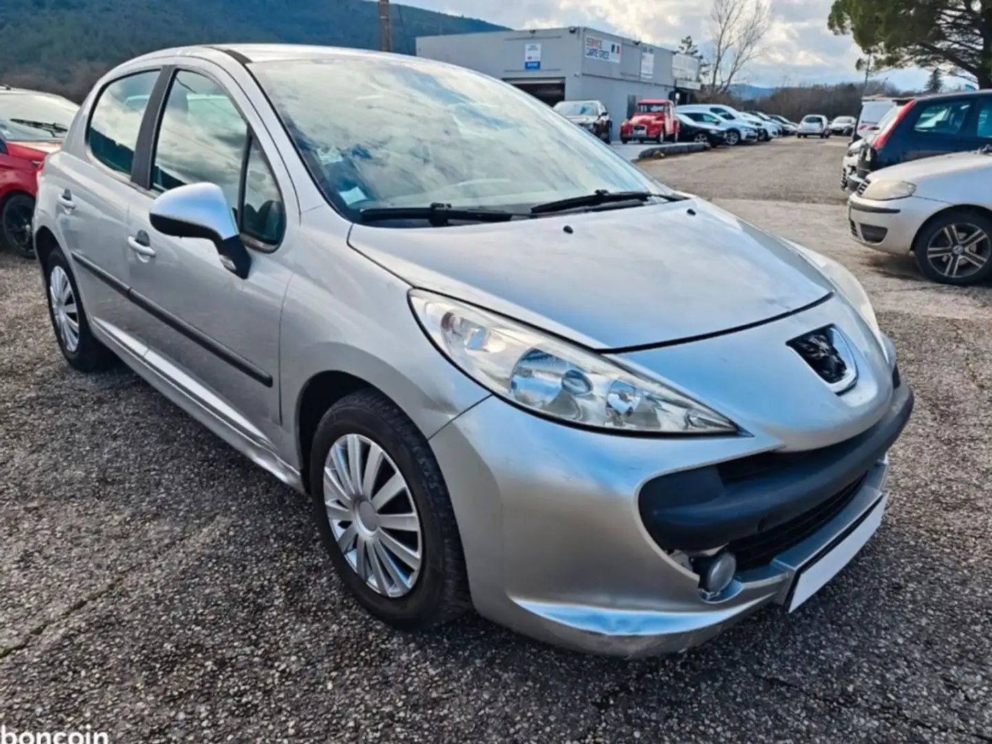 Peugeot 207 1.4i Gris - 1