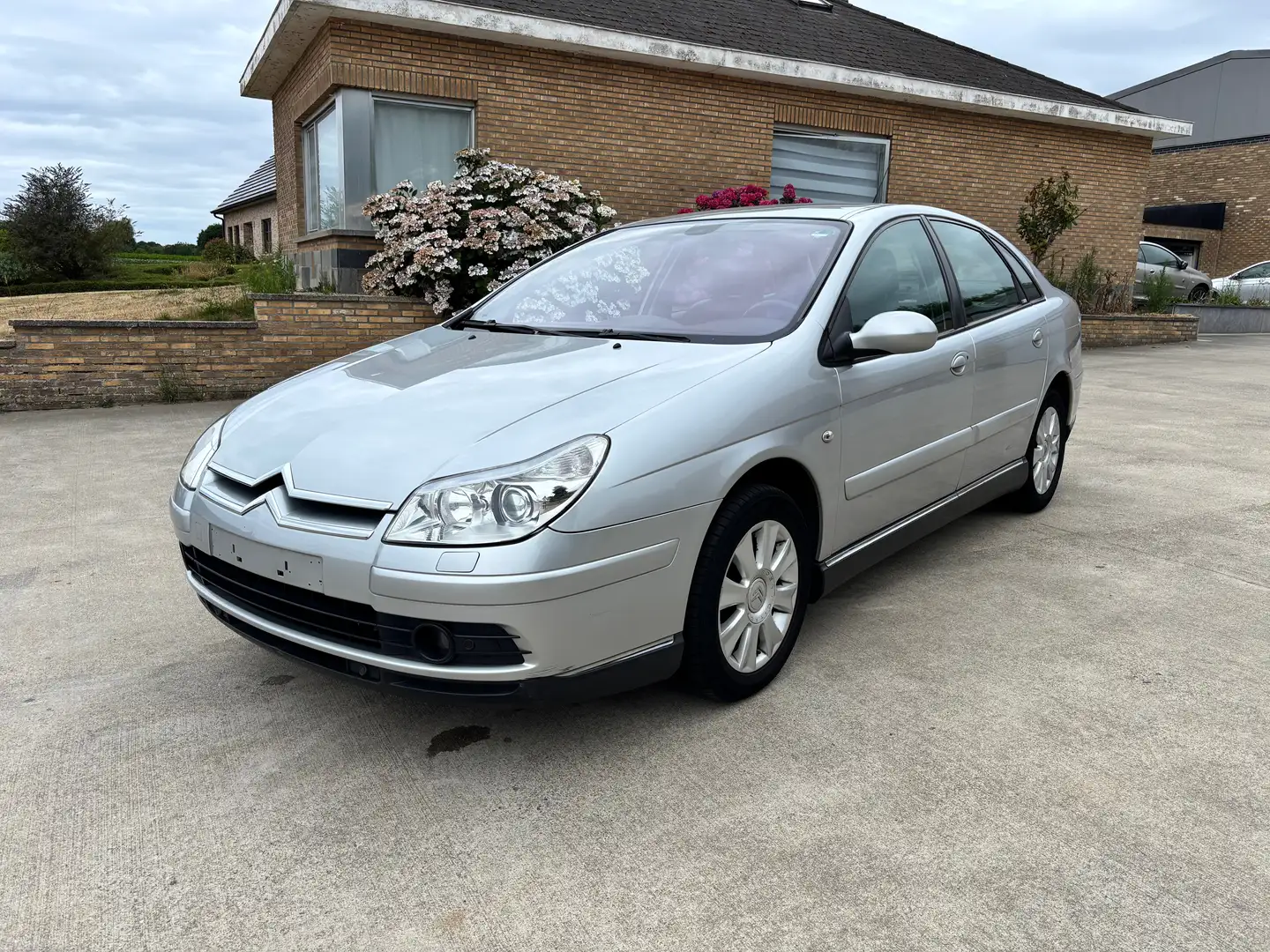 Citroen C5 C5 2.0 HDi Exclusive FAP Grijs - 2
