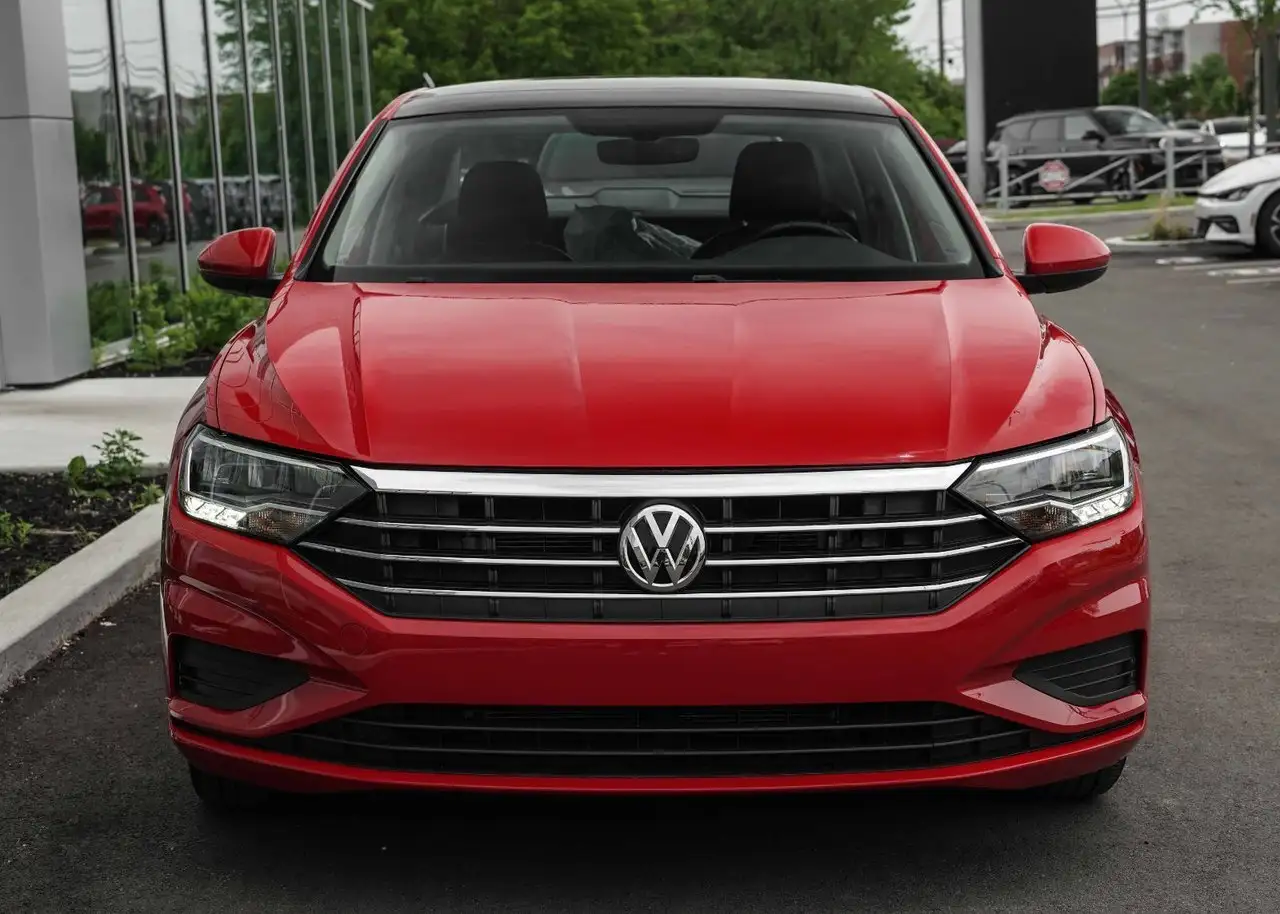 Volkswagen Jetta снимка Volkswagen Jetta