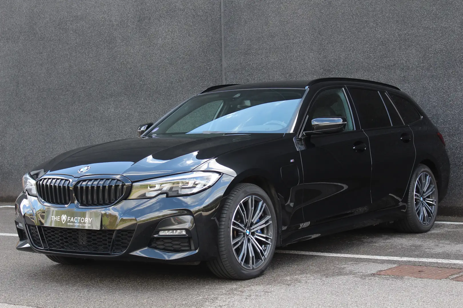 BMW 330 e Touring - xDrive - M pack - Alarm - Trekhaak - . Noir - 1