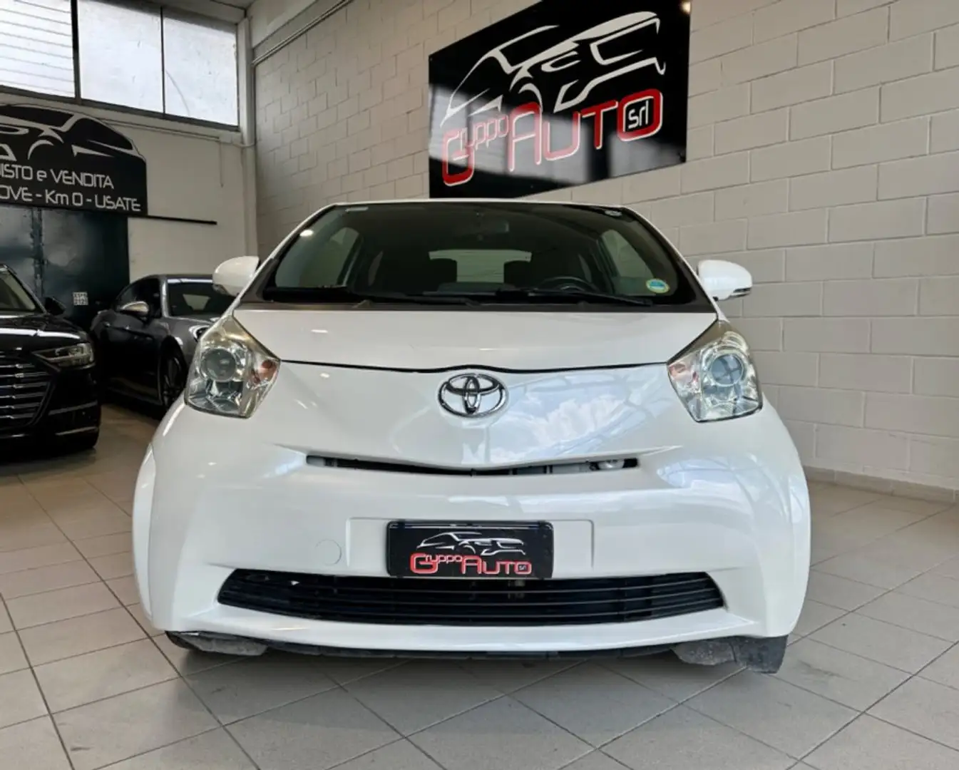 Toyota iQ 1.0 Multidrive *NEOPATENTATI* Bianco - 2