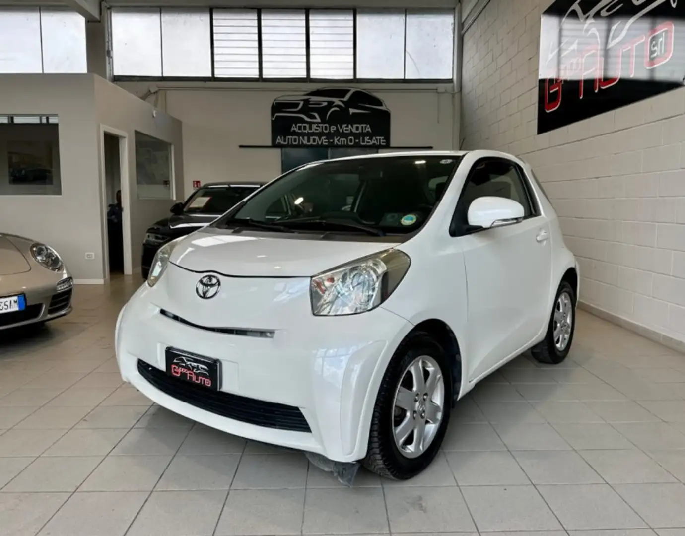 Toyota iQ 1.0 Multidrive *NEOPATENTATI* Bianco - 1