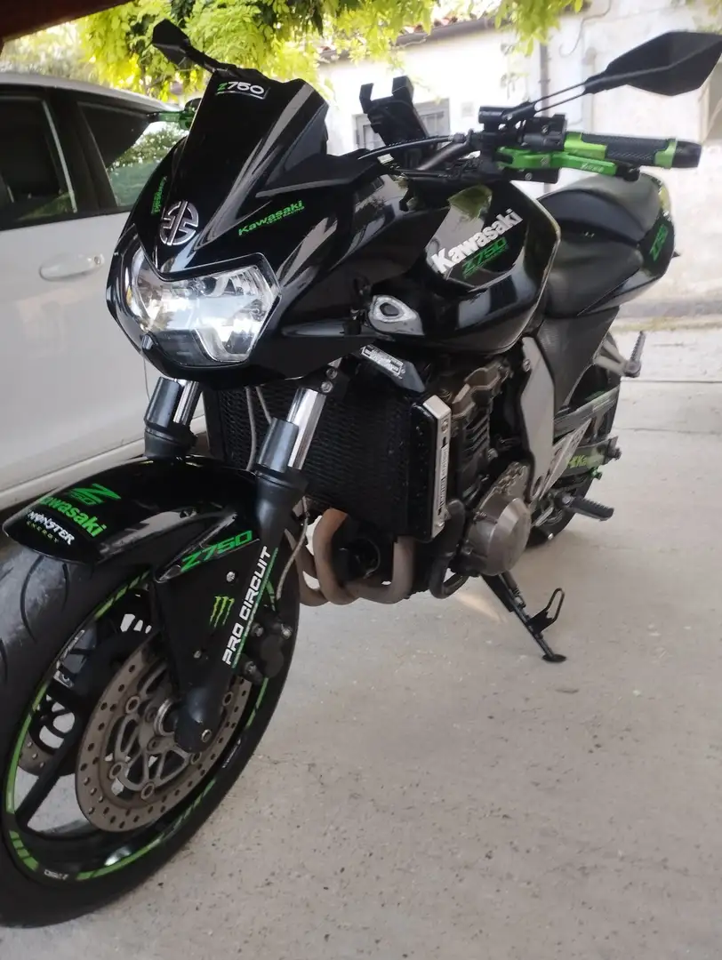 Kawasaki Z 750 Noir - 1