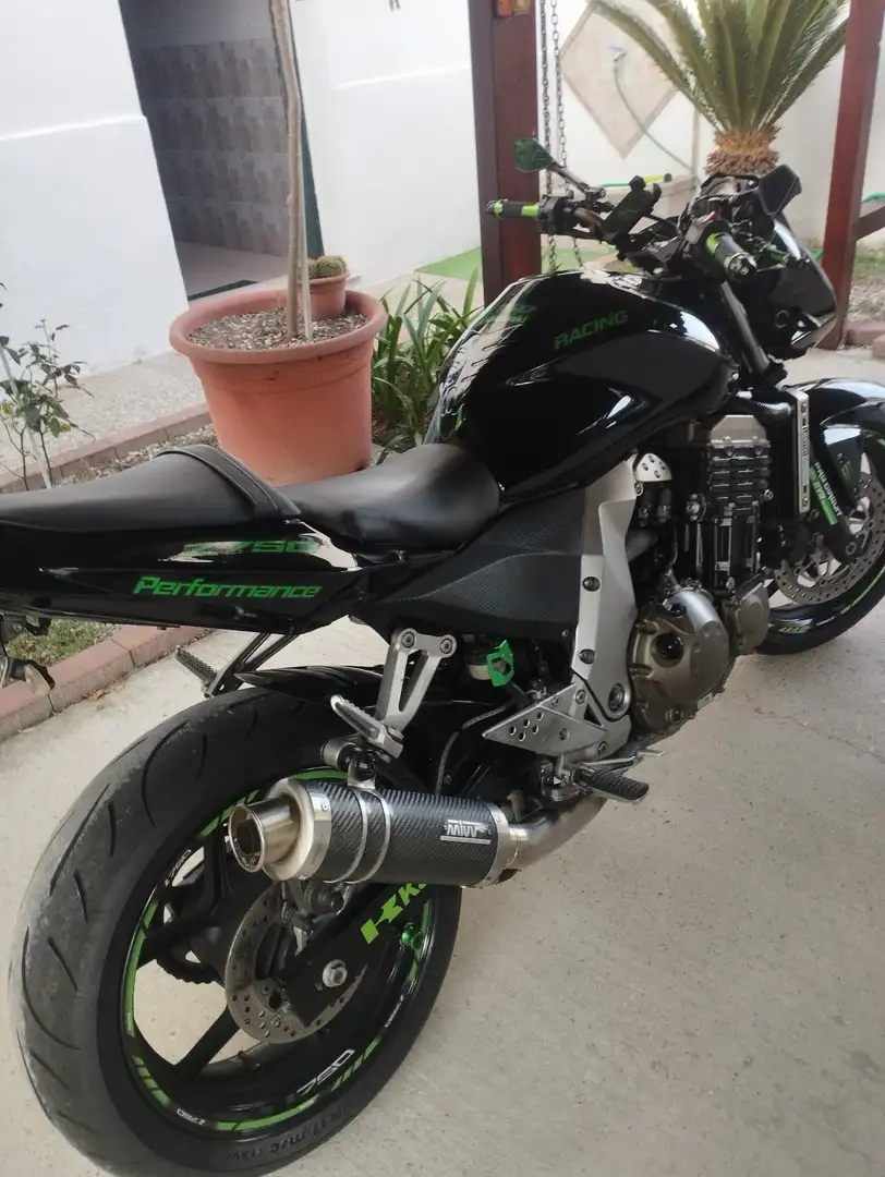Kawasaki Z 750 Noir - 2
