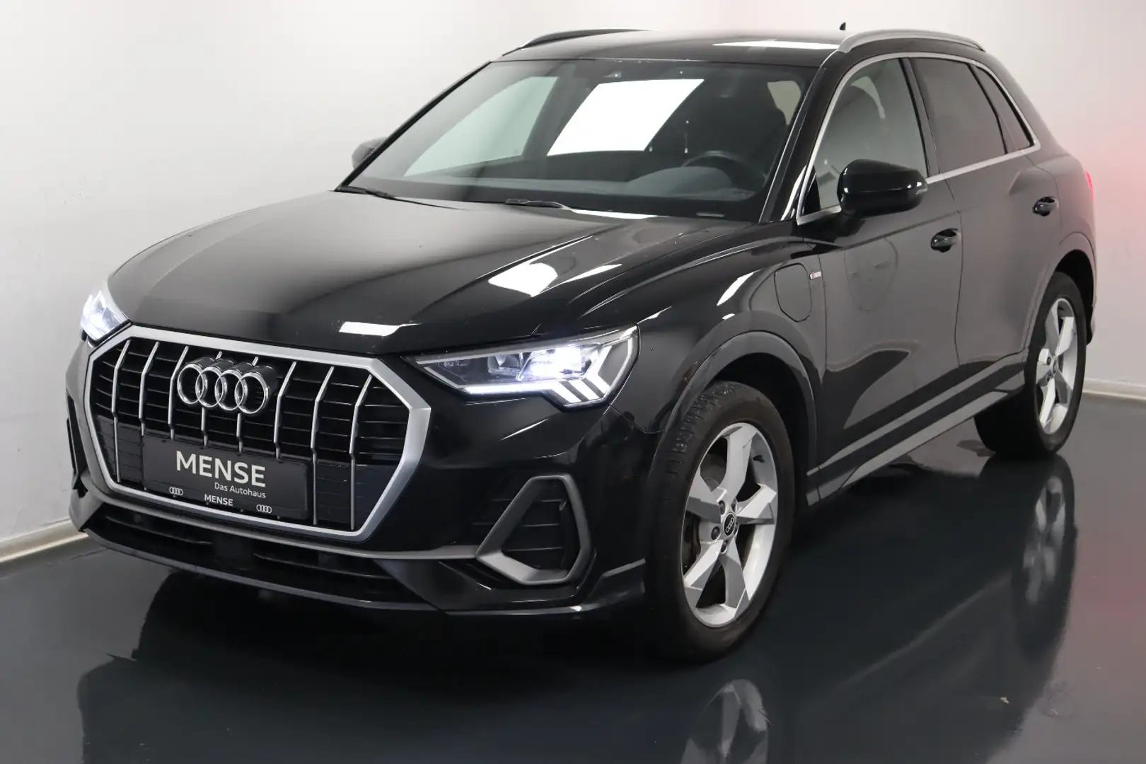 Audi Q3 45 TFSI e S tronic S line |FLA|LED Schwarz - 2