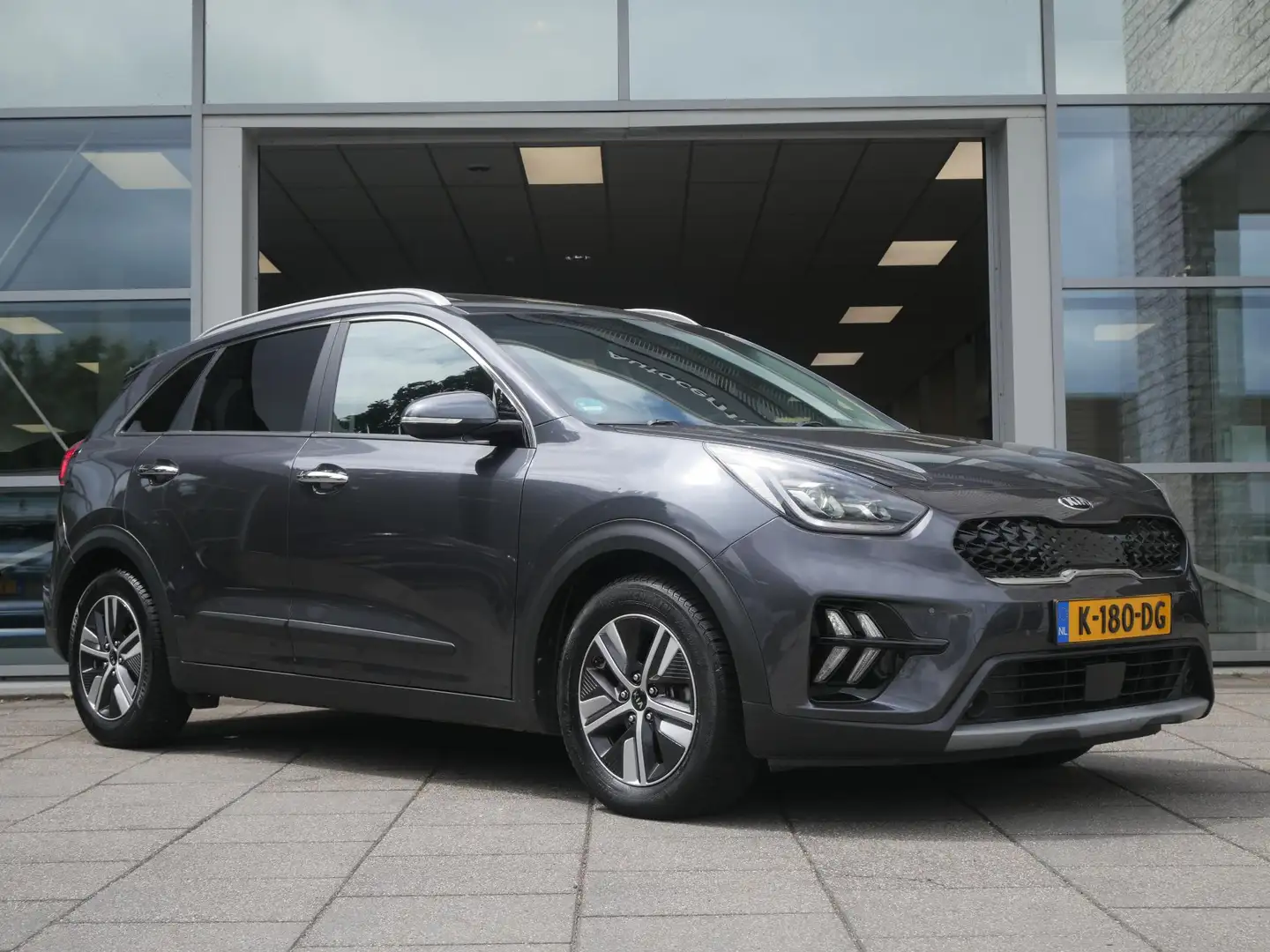 Kia Niro 1.6 GDi Hybrid ExecutiveLine | Trekhaak | Schuif/k Grijs - 2