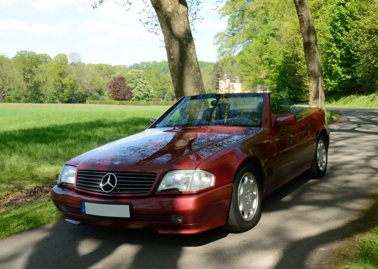 Mercedes-Benz SL 300