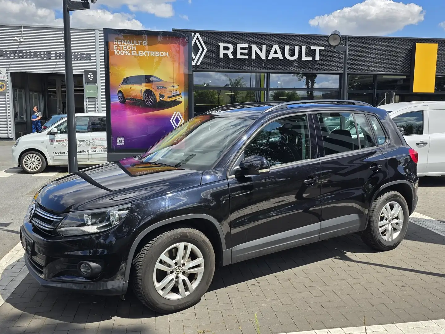 Volkswagen Tiguan 1.4 TSI BMT Trend&Fun Noir - 1