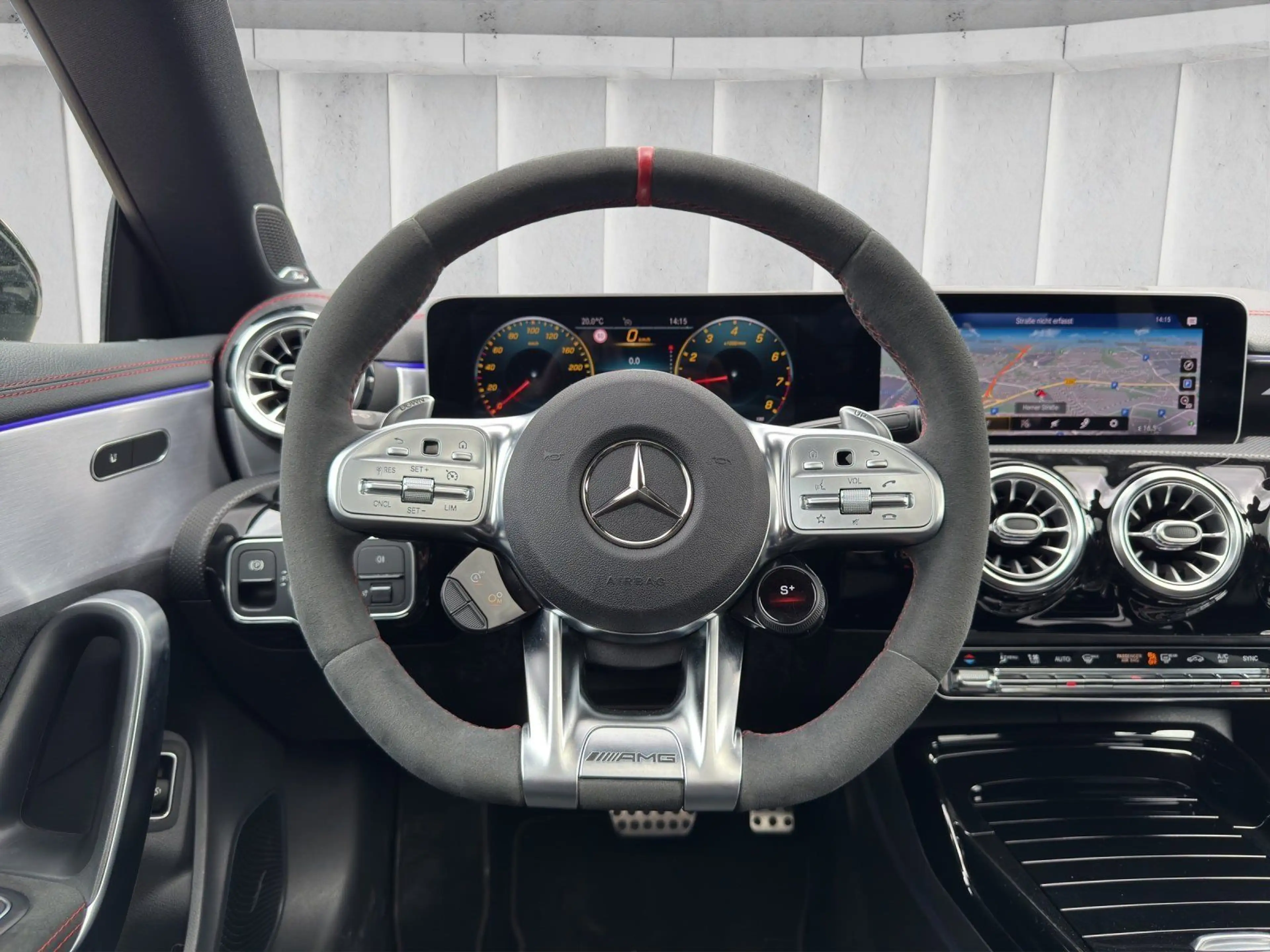 Mercedes-Benz CLA 35 AMG 4M Coupé Night Pano Burm Multibea 19" — photo 10