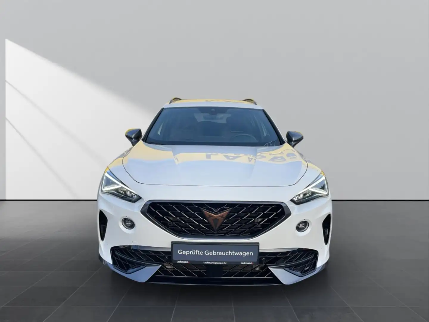 CUPRA Formentor VZ 4Drive *Navi*LED*ACC*Winter*Kessy* Weiß - 2