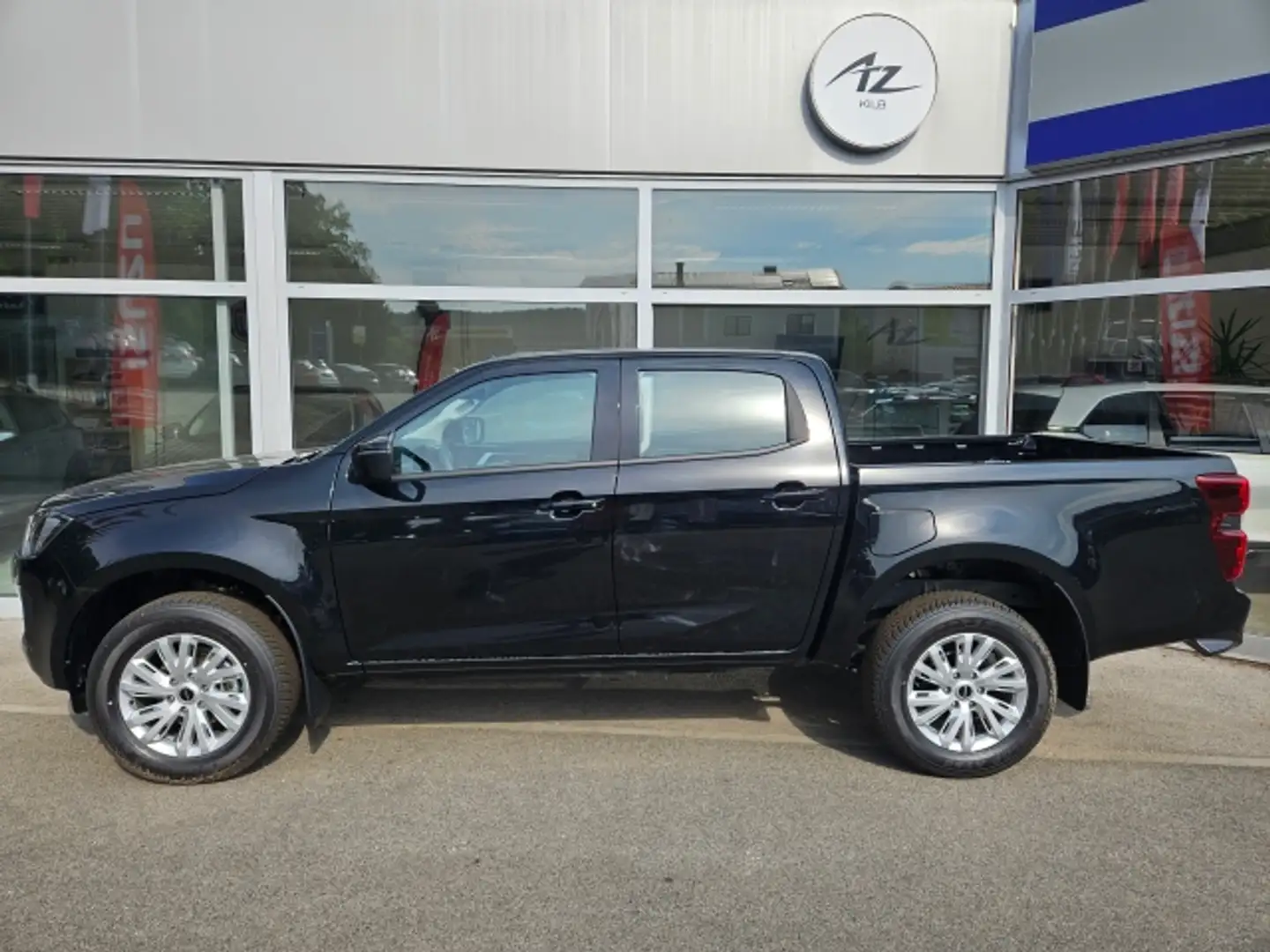 Isuzu D-Max LS DoubleCab Autom. 4x4 Schwarz - 1