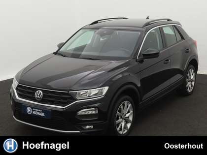 Volkswagen T-Roc 1.5 TSI Style Automaat | Trekhaak | Parkeersensore