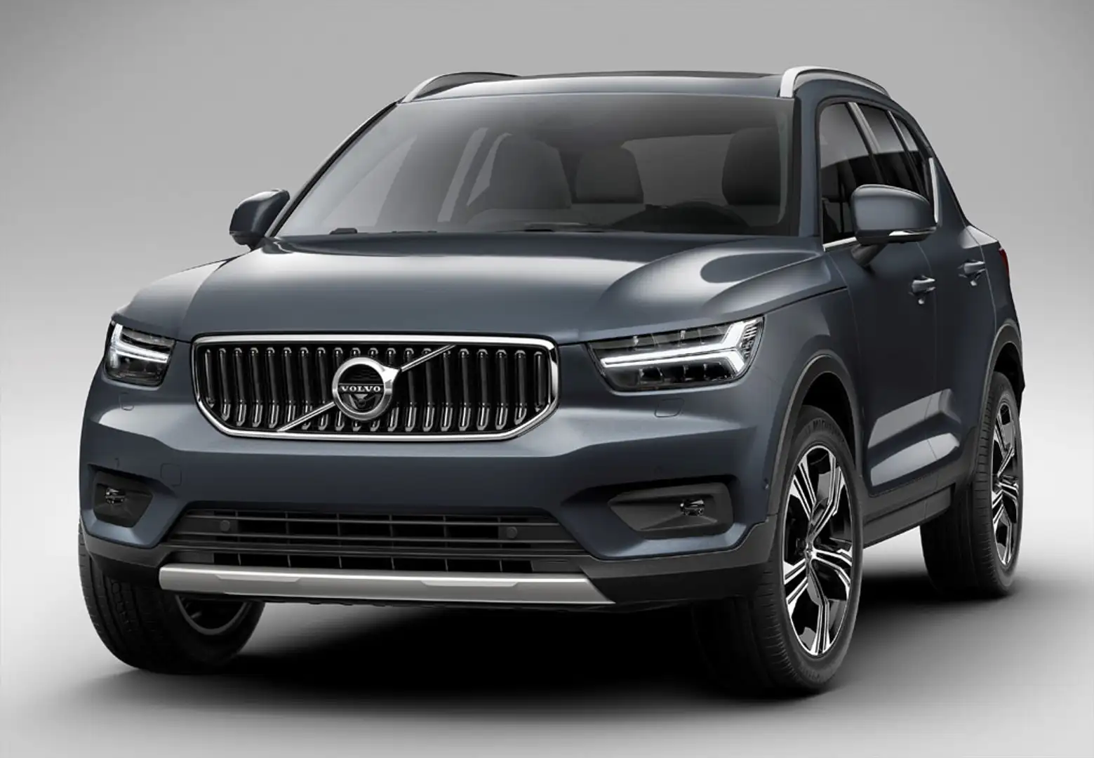 Volvo XC40 T3 Momentum Pro Negro - 2