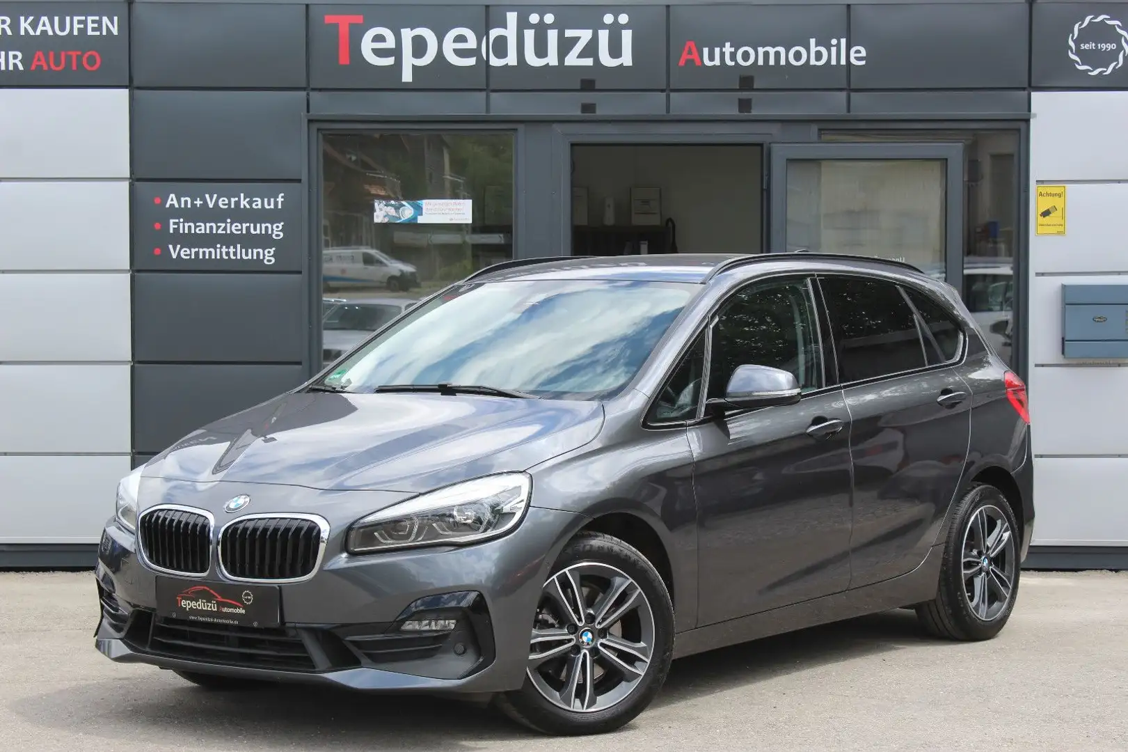 BMW 218 218 d Active Tourer*Sport Line*LED*AHK*NAVI*KAM Grigio - 1