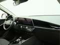 Kia e-Niro EV Light Edition 64.8 kWh Warmtepomp, achteruitrij Blanco - thumbnail 17