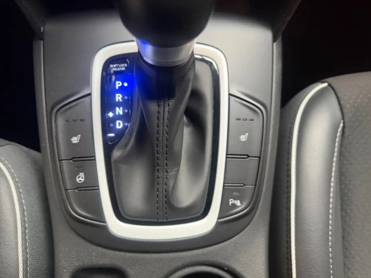 Hyundai Kona 2WD 1.6 GDI Hybrid Style,Navi,Sound Apple/Android,, миниатюра 17