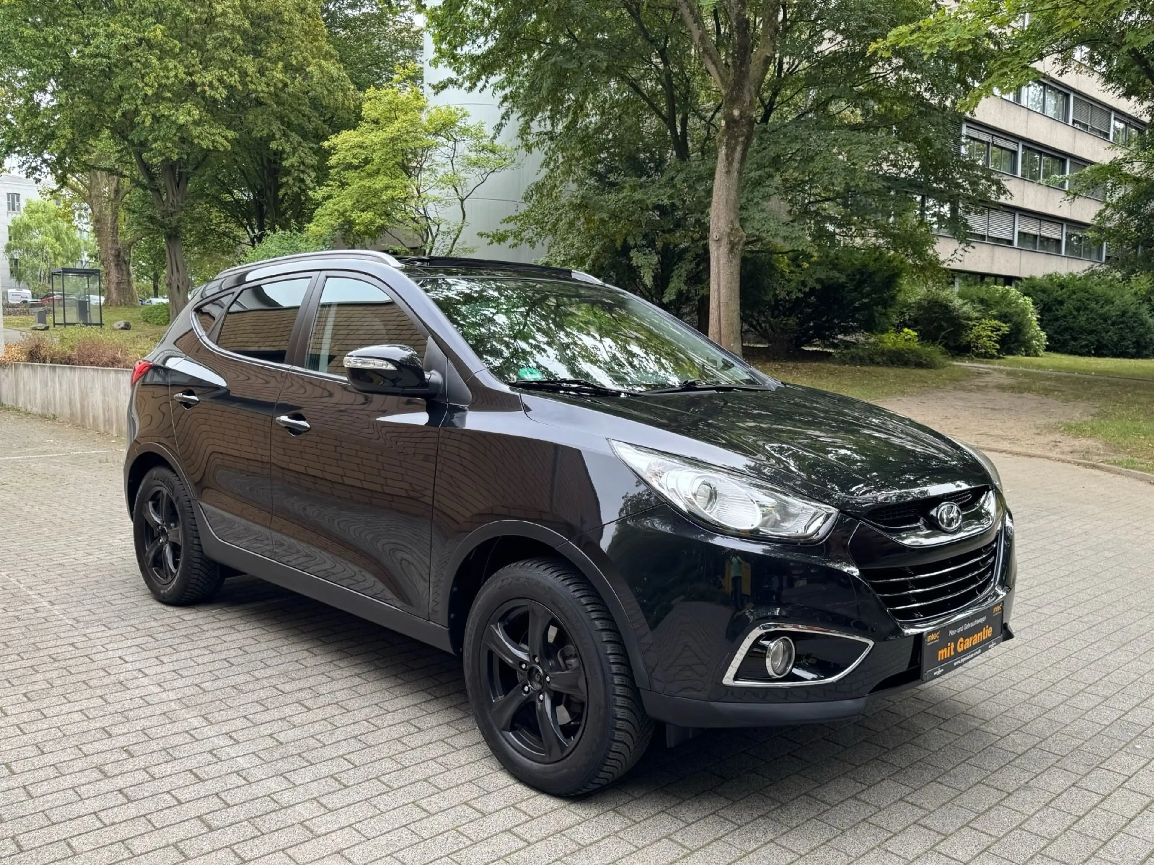 Hyundai iX35 Style/PANORAMADACH/4XSITZHEIZUNG/LEDER/GEPF — photo 4